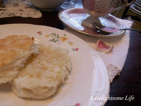 adelightsomelife.com biscuit butter and honey