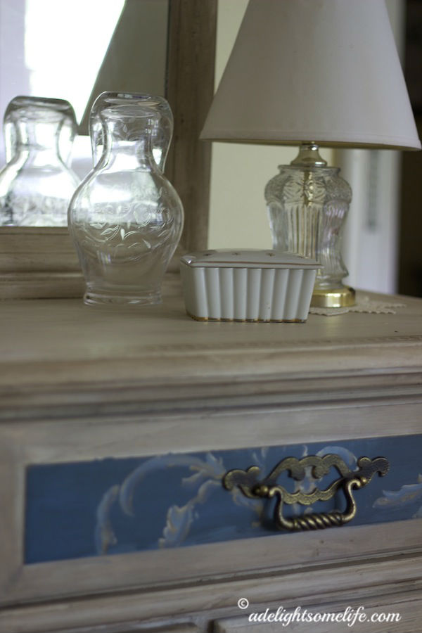 French Painted Dresser 4
