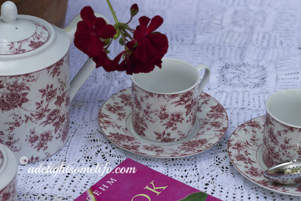 toile teacup and geranium