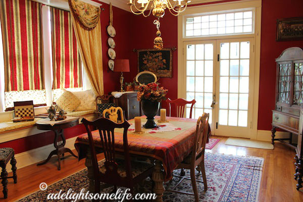 autumn decor dining room