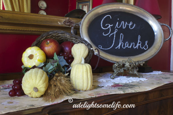 red dining room, thanksgiving vignette, chalkboard painted silver tray, horn of plenty, autumn decor, thanksgiving