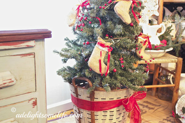 olive bucket tree burlap stockings berries red French Farmhouse Country kitchen