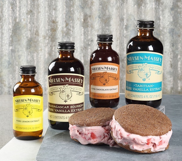 Strawberry-Ice-Cream-Sandwiches-Products