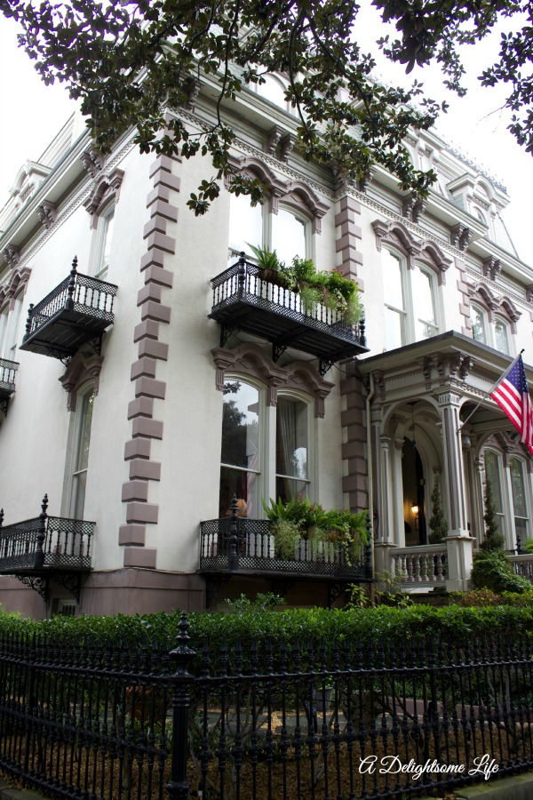 historic homes and inns Savannah A Delightsome Life