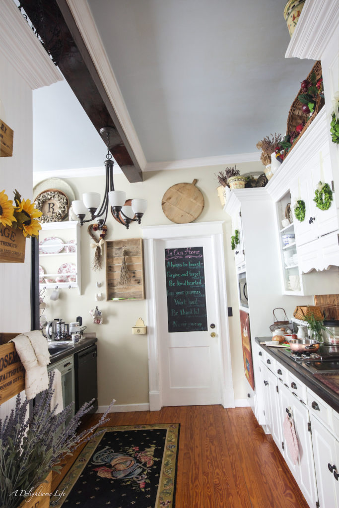 What makes French Farmhouse Style...I share what I've included in my kitchen's decor