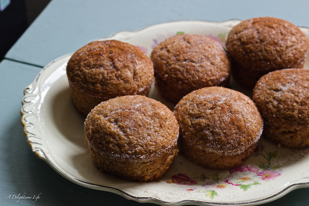 spicy-country-applesauce-muffins-1