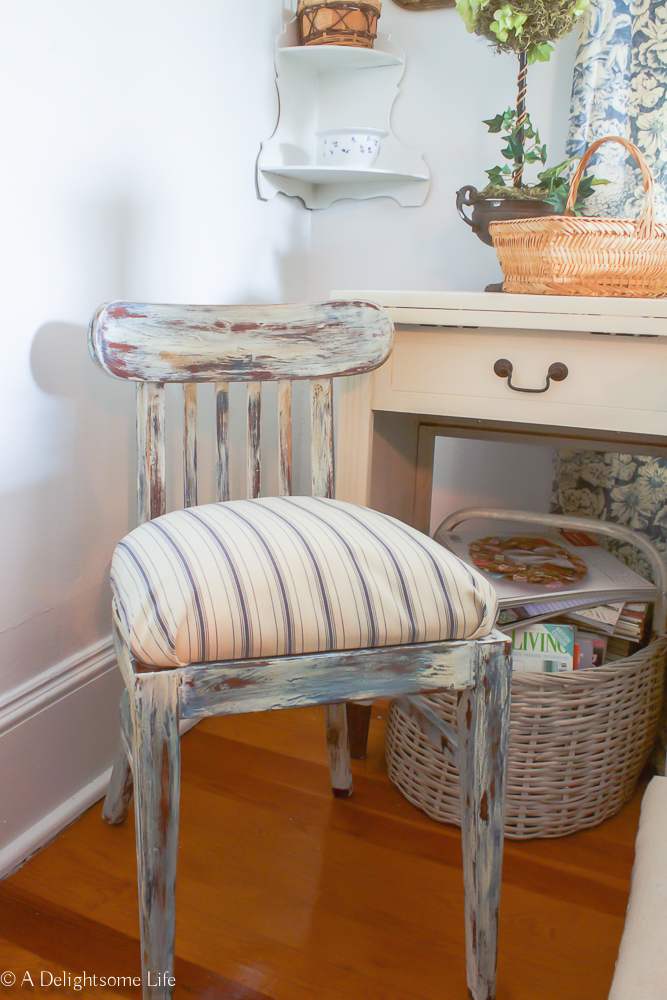 Little Chair transformed from boring to charming on A Delightsome Life