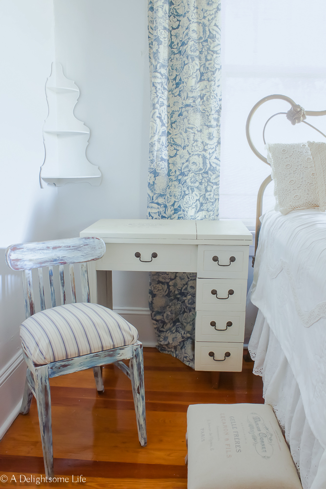 What every guest bedroom needs on A Delightsome Life table and chair