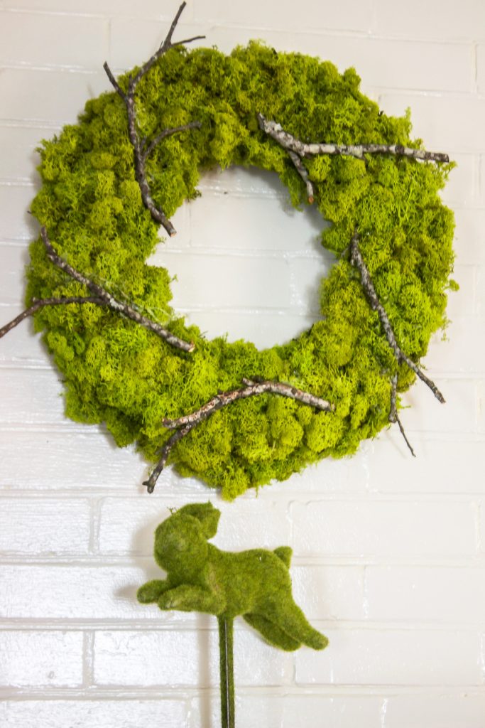Simple Spring Wreath tutorial Moss Wreath