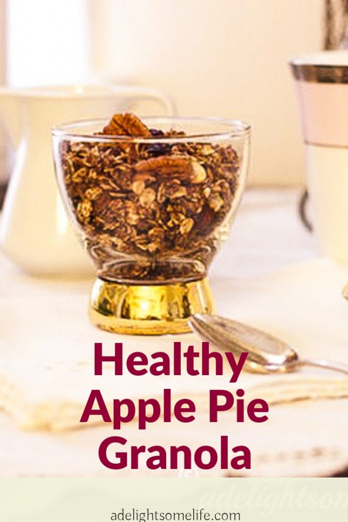 Healthy Apple Pie Granola